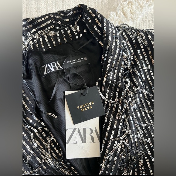 Zara Women's Black and Silver Blazer - Picture 2 of 12